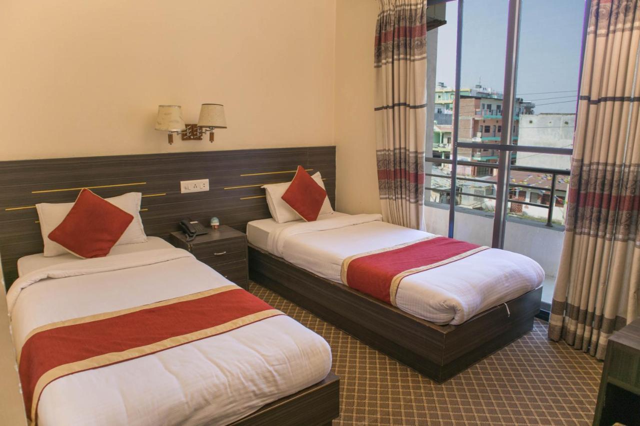 Mirage Inn Rummindei Bagian luar foto