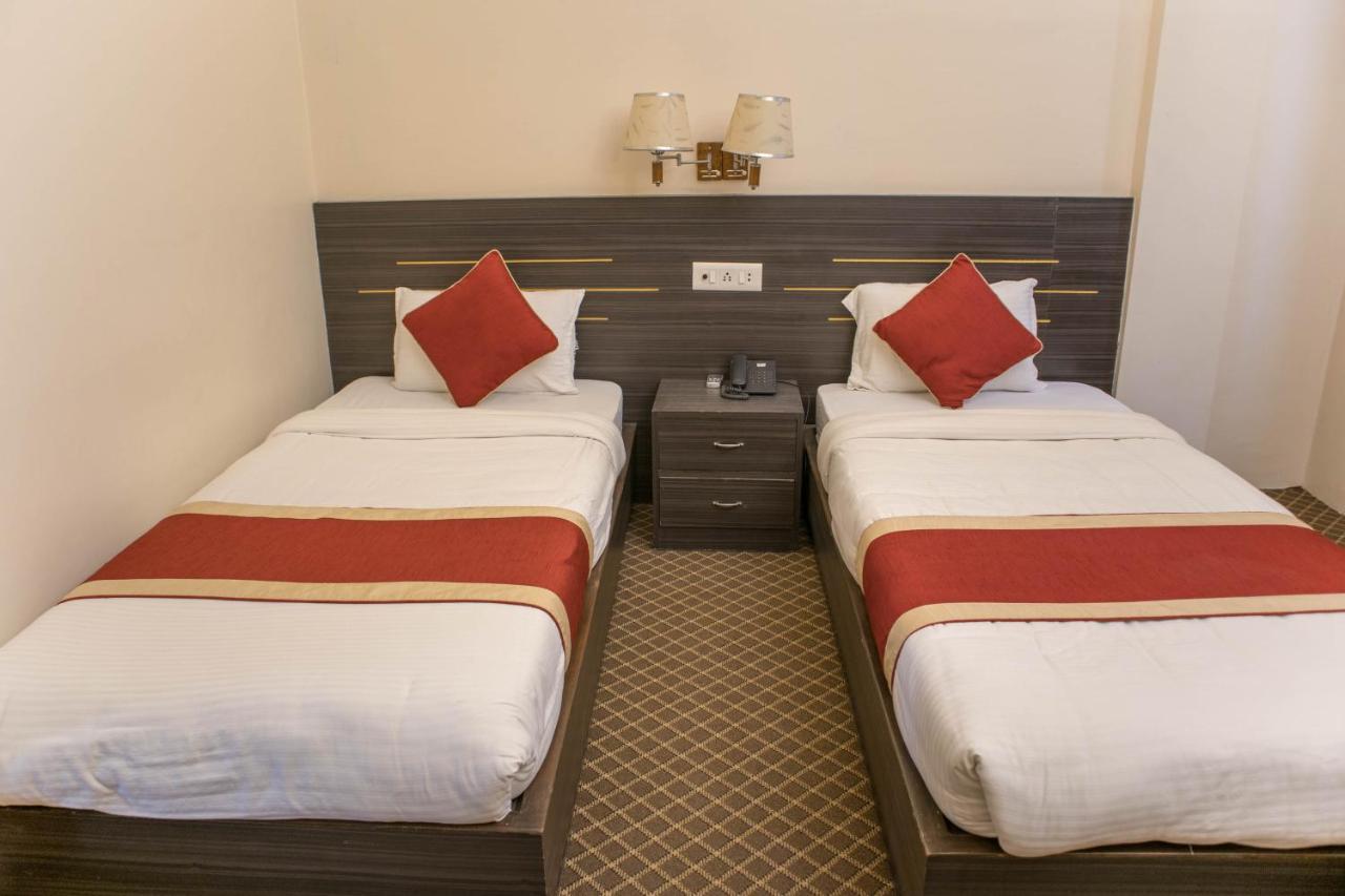 Mirage Inn Rummindei Bagian luar foto