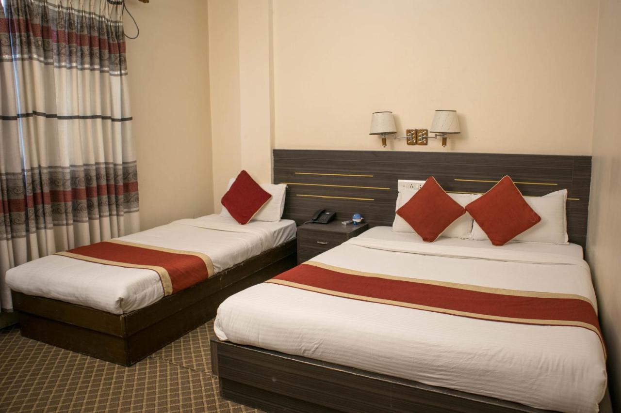 Mirage Inn Rummindei Bagian luar foto